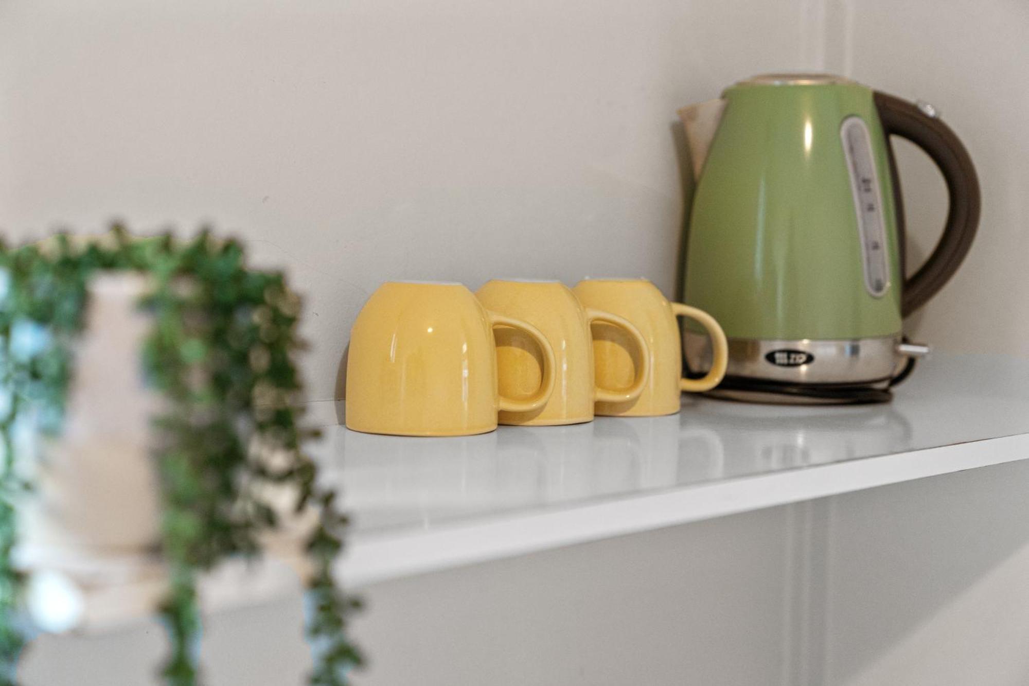 Tasman Holiday Parks Picton Kültér fotó A kettle